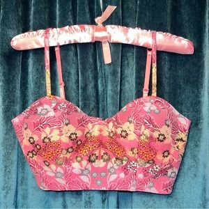 BEBE embroidered jacquard pink floral bustier crop top size 0